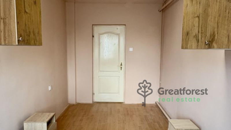 Debrecen, City South, family house  