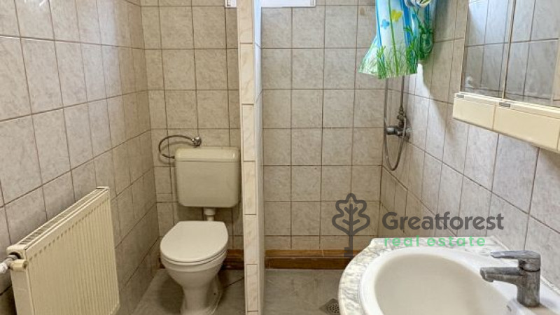 Debrecen, City South, family house  