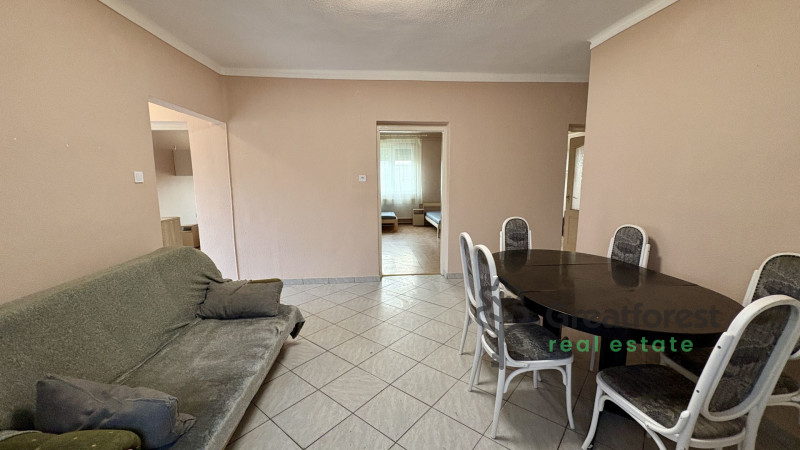 Debrecen, City South, family house  