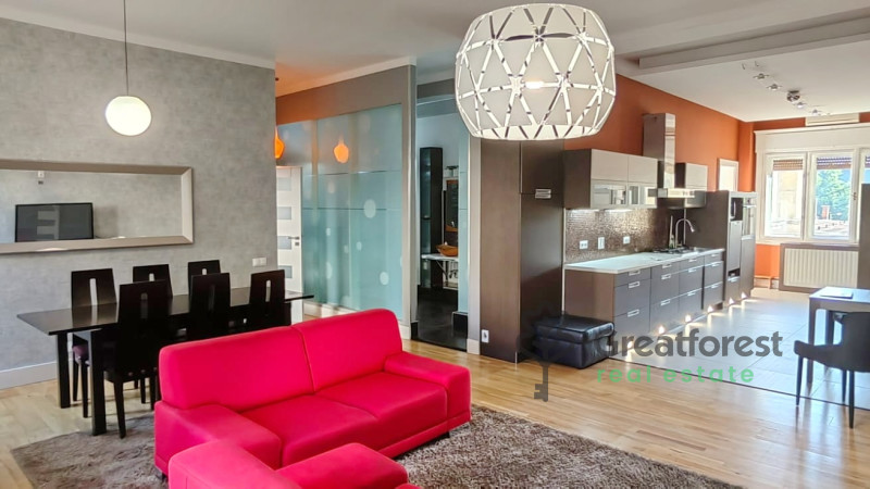 Debrecen, City Center, flat  