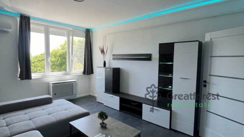 Debrecen, Ispotály, flat  