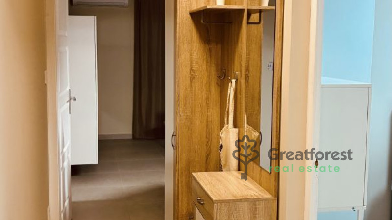 Debrecen, Close To Engineering, flat  