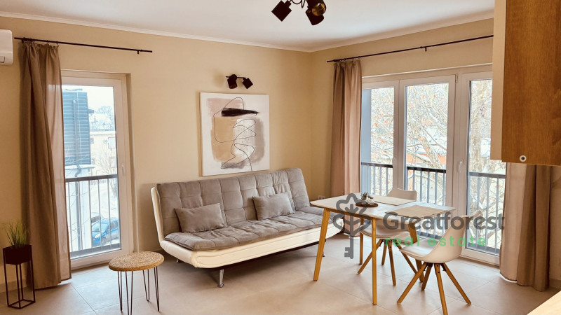 Debrecen, Close To Engineering, flat  