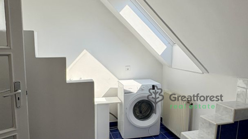 Debrecen, Tesco Area, family house  