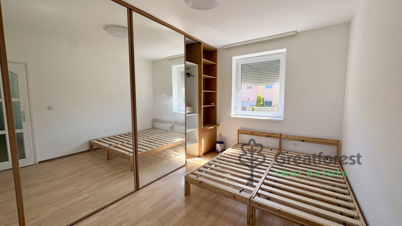 Debrecen, Tesco Area, family house  