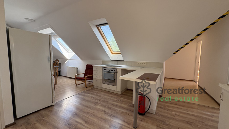 Debrecen, Tesco Area, family house  