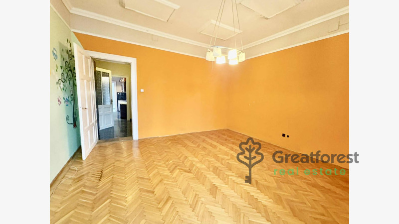 Hajdúhadház, family house  