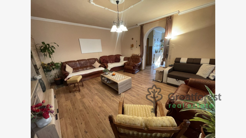 Debrecen, City South-East, family house  