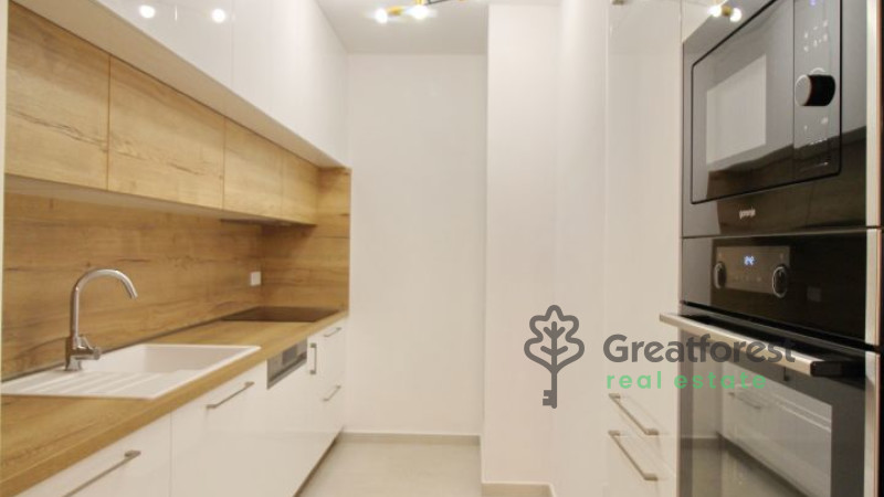 Debrecen, City Center, flat  