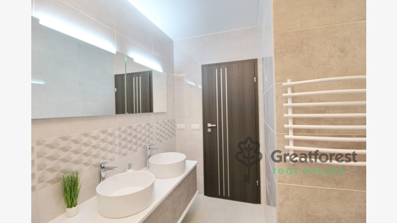 Debrecen, City Center, flat  