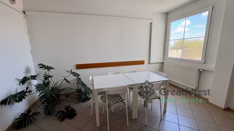 Debrecen, City Center, office in office building  