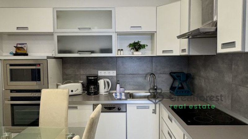 Debrecen, Tesco Area, family house  