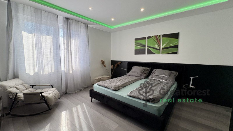 Debrecen, Tesco Area, family house  