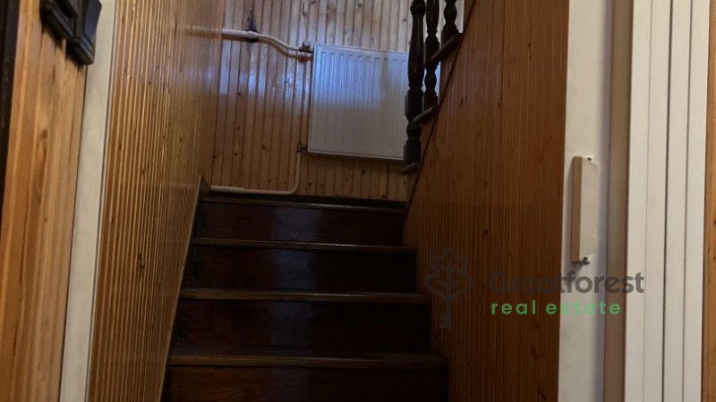 Téglás, family house  