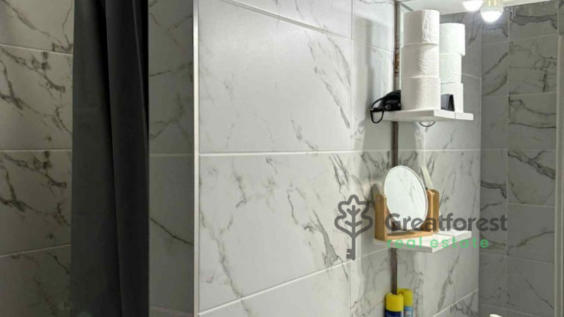 Debrecen, Close To Plaza, flat  