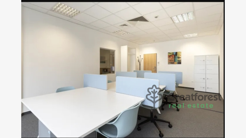 Debrecen, City South-West, office in office building  