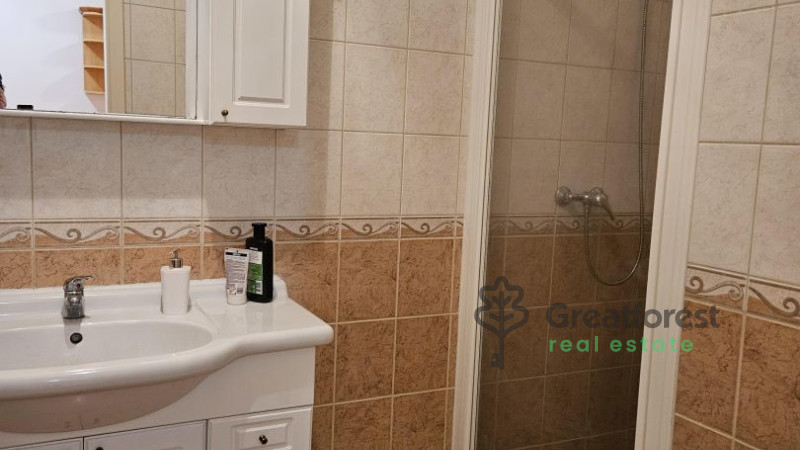 Debrecen, Bem Square, flat  