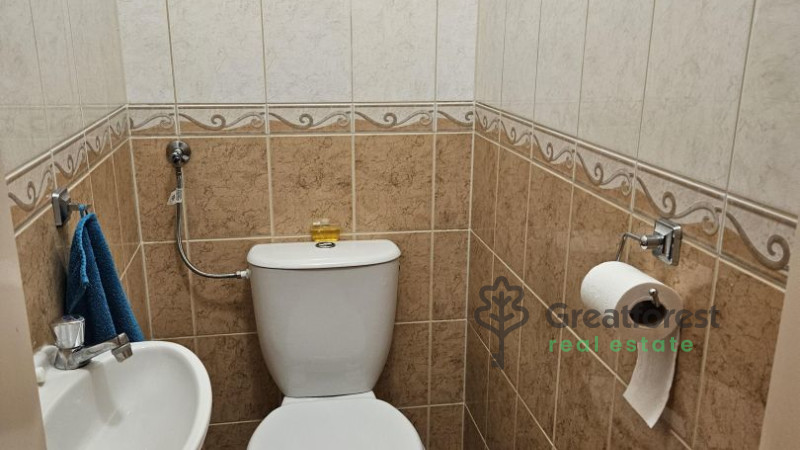 Debrecen, Bem Square, flat  