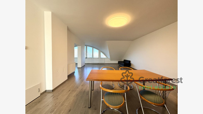 Debrecen, City South, family house  