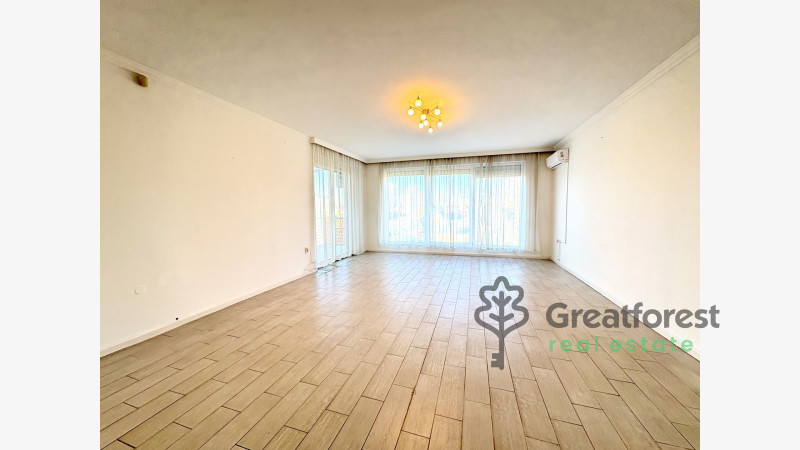 Debrecen, City South, family house  