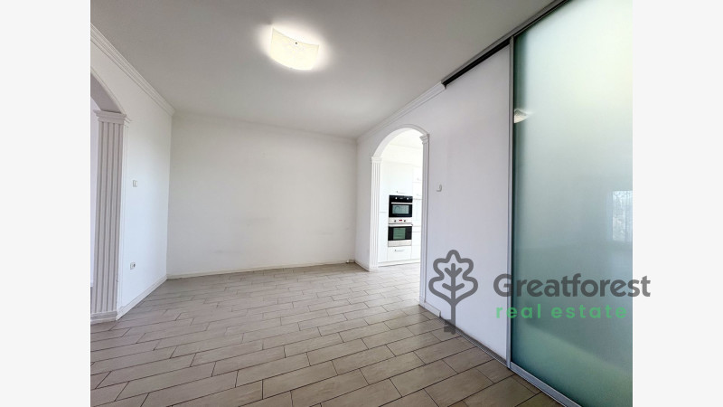 Debrecen, City South, family house  