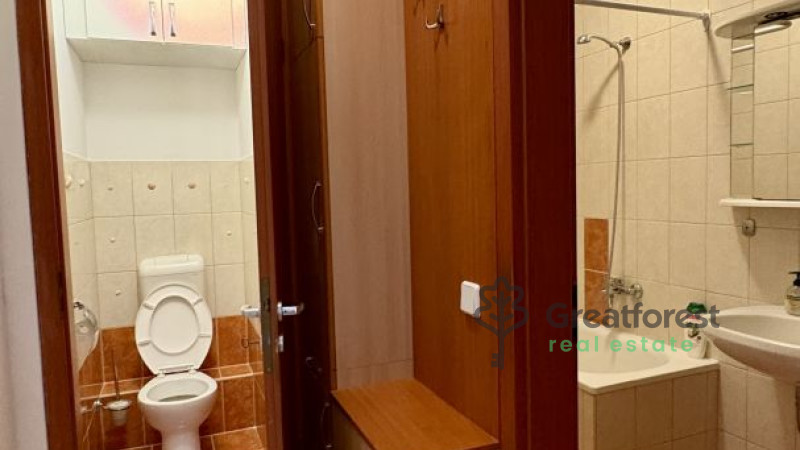Debrecen, Ispotály, flat  