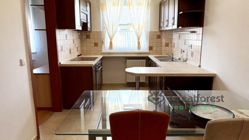 Debrecen, Ispotály, flat  