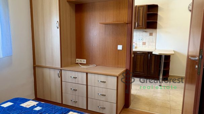 Debrecen, Ispotály, flat  