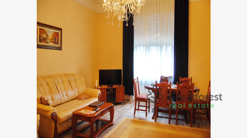 Debrecen, City Center, flat  