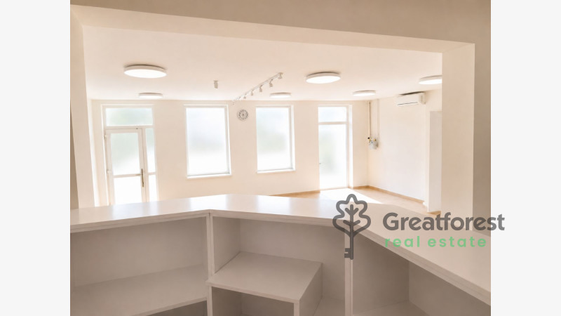 Debrecen, Kassai Campus Area, commercial premises not in shopping center  