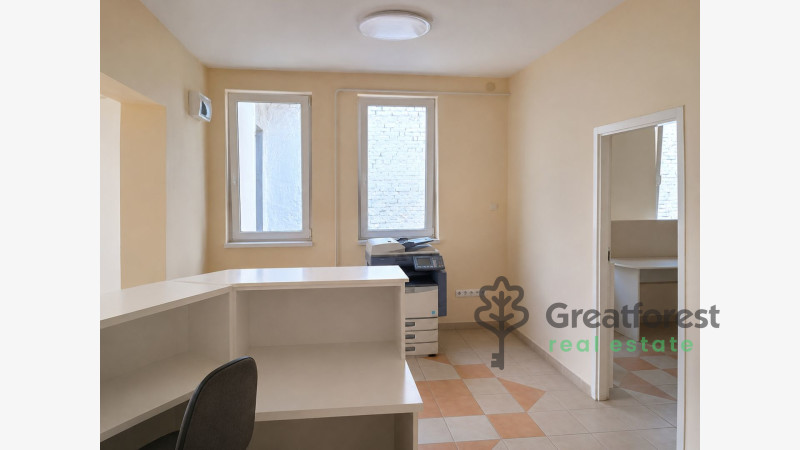 Debrecen, Kassai Campus Area, commercial premises not in shopping center  