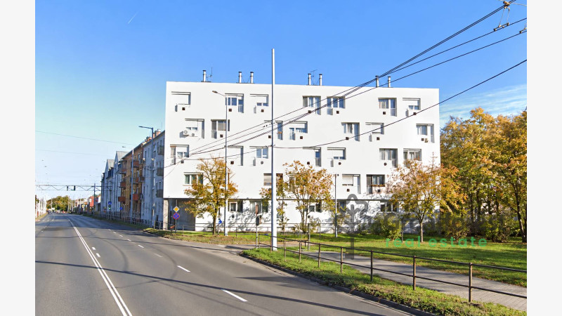 Debrecen, Close To Engineering, flat  
