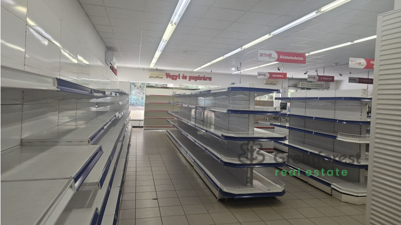 Debrecen, Close To City Center, commercial premises not in shopping center  