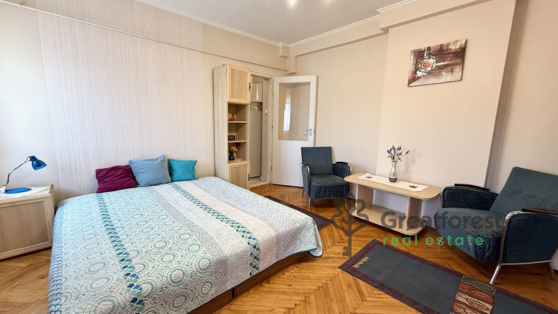 Debrecen, City Center, flat  