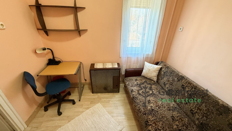 Debrecen, City Center, flat  