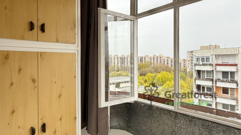 Debrecen, Close To Tesco Area, block of flats  