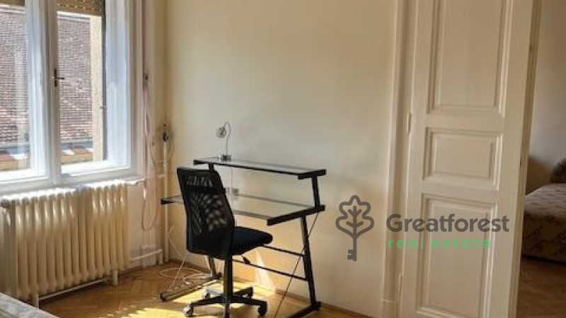 Debrecen, City Center, flat  
