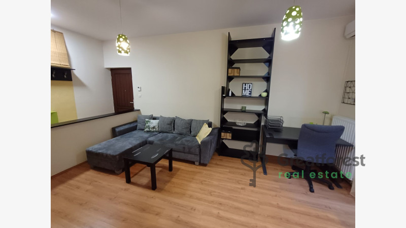 Debrecen, City Center, flat  