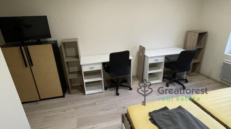 Debrecen, Close To Engineering, flat  