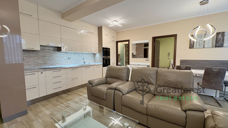 Debrecen, City Center, flat  