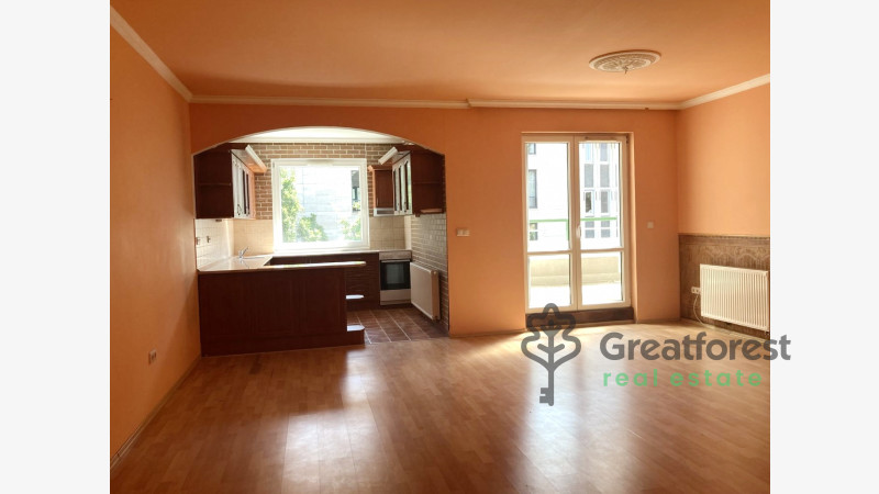 Debrecen, City Center, flat  