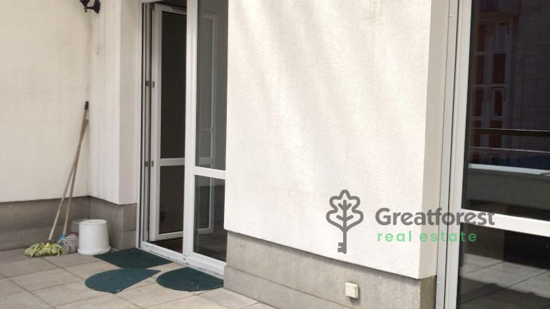 Debrecen, City Center, flat  