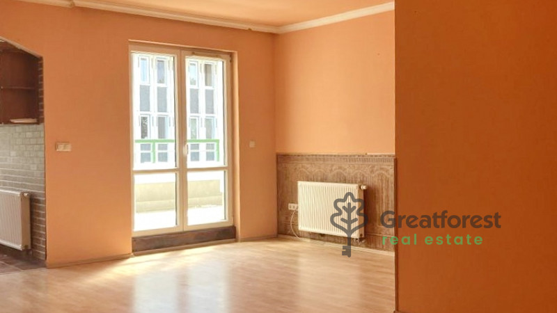 Debrecen, City Center, flat  