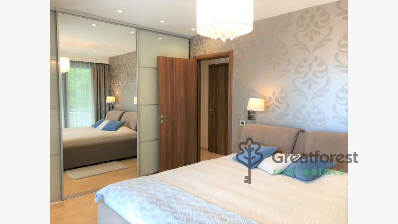 Debrecen, Bem Square, flat  