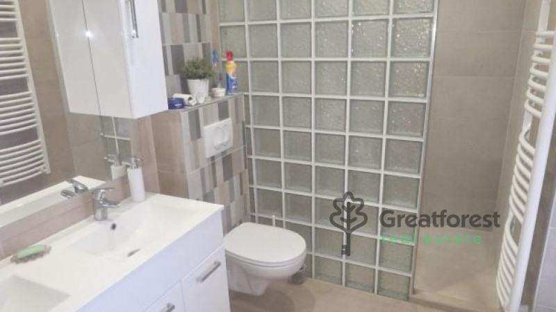 Debrecen, City South-East, family house  