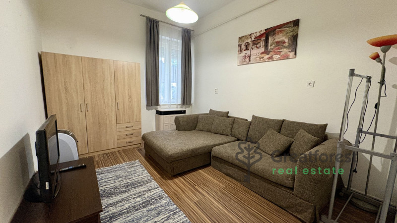 Debrecen, City Center, flat  