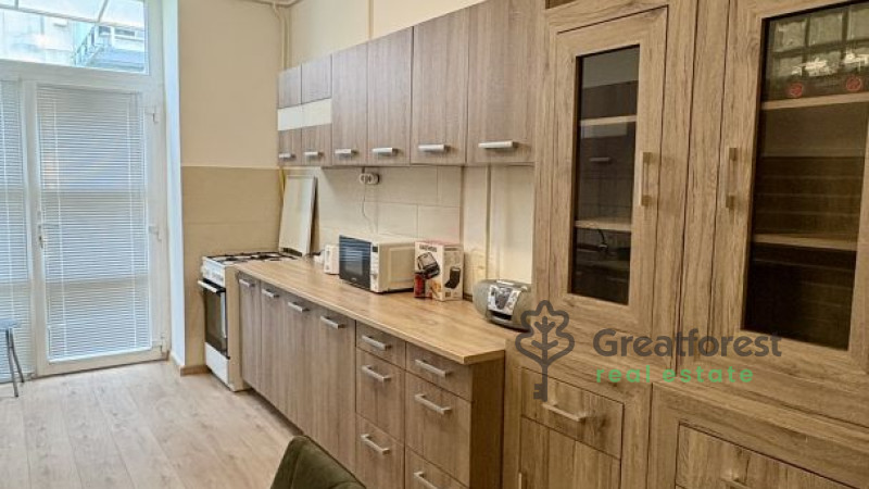 Debrecen, City Center, flat  