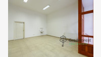 Debrecen, City Center, commercial premises not in shopping center  