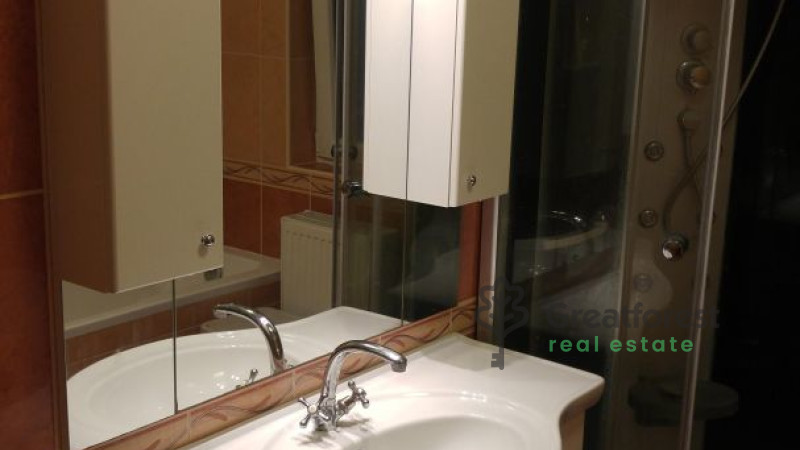 Debrecen, Close To Engineering, flat  