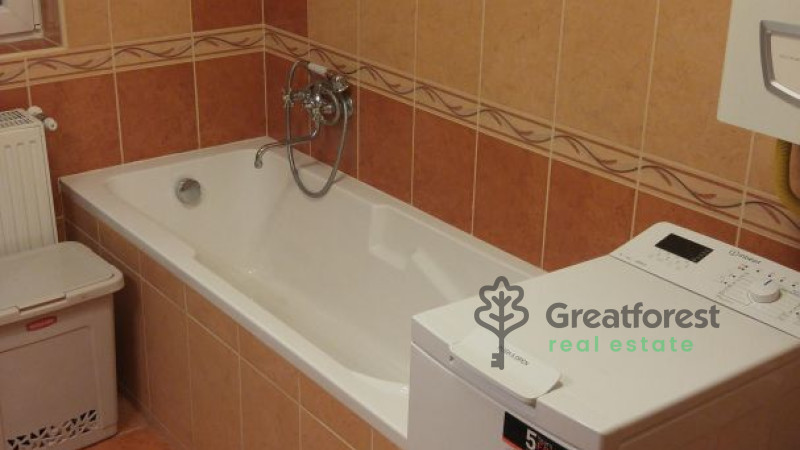 Debrecen, Close To Engineering, flat  